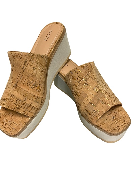 NYDJ Shoes - NYDJ Women’s Rysa Cork Slip-On Wedge Sandals Gold Accents Size 9 NWOT Neutral